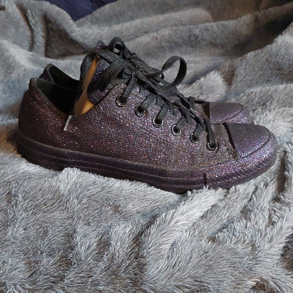 Converse Women's Low Top Glitter Sneakers in Black/Purple